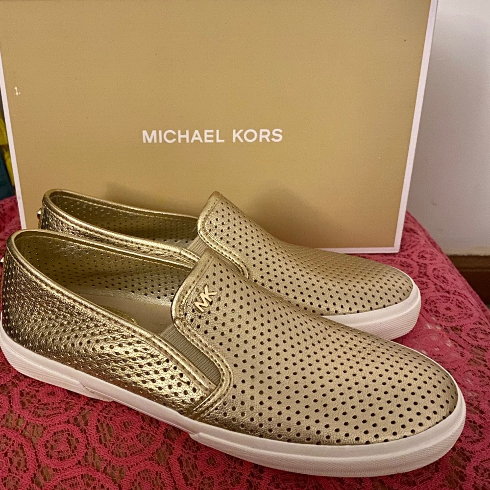 New in Box Michael Kors Leather Slip-On Sneakers